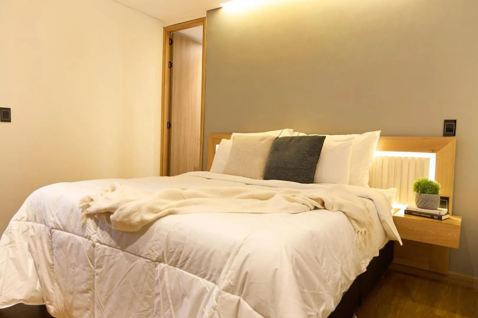 Apartamento Cozy Getaway Rosa Negra Stadio Suite Medellín Colombia